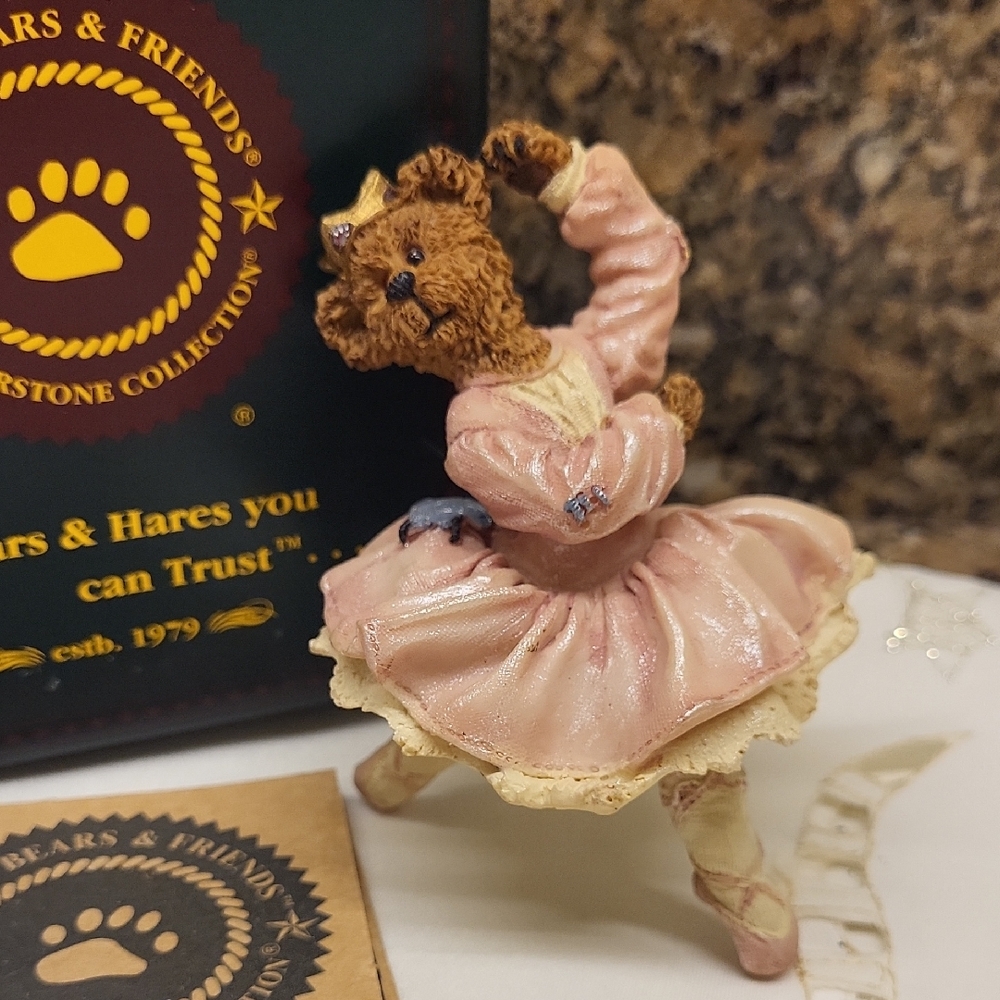 Boyd's Bear "Sugarplum Beary" Style # 25725 Christmas Ornament